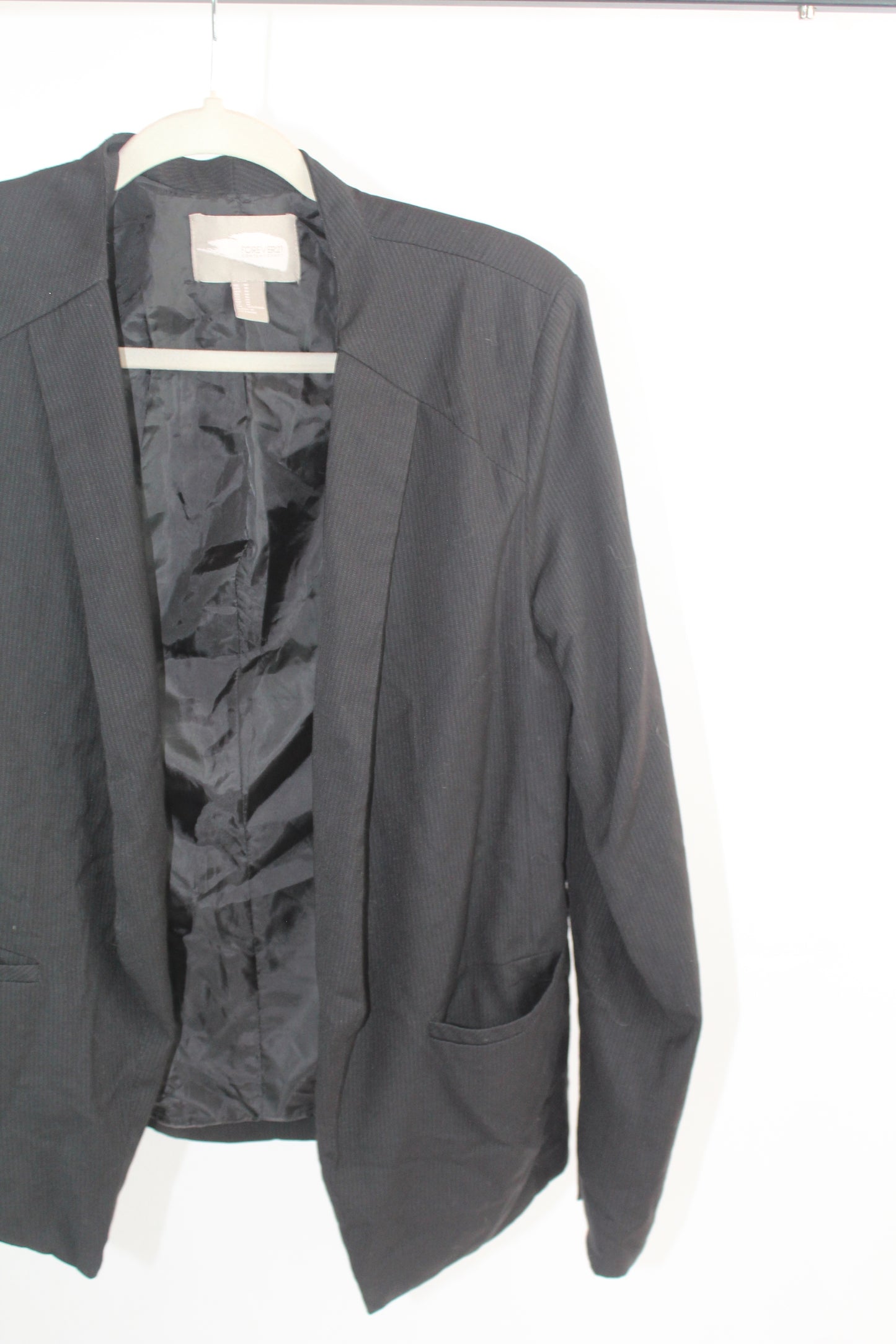 Women's Forever 21 Black/White Blazer Size Medium