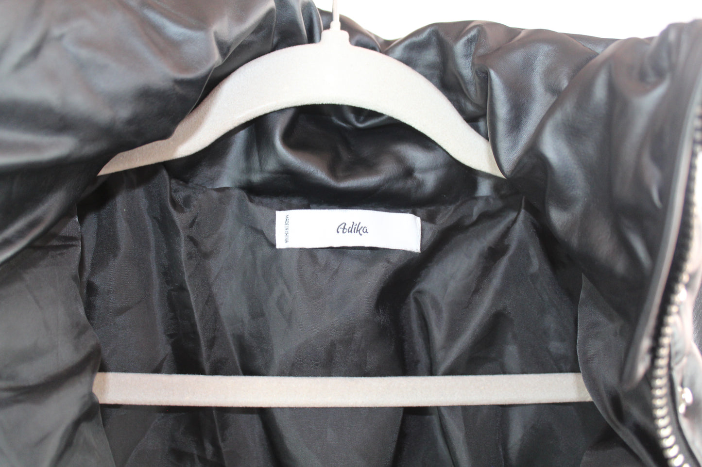 Women's Black Adika Cropped Puffer Jacket Size Small