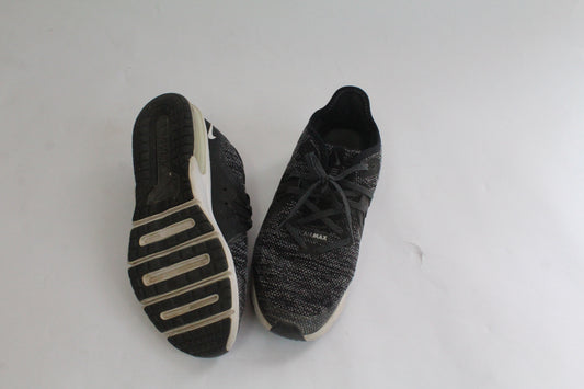 Women's Nike Grey Sneakers U.S. Size