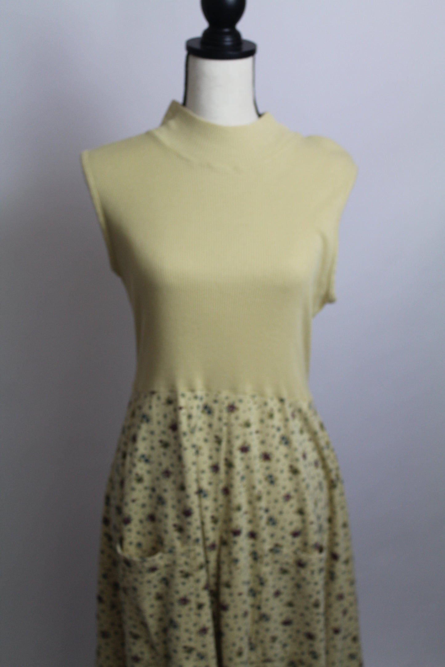 Women's Varsity Sport Ribbed Vintage Dress – Size M