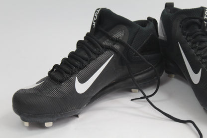 Men's Nike Soccer Black Cleats Size
