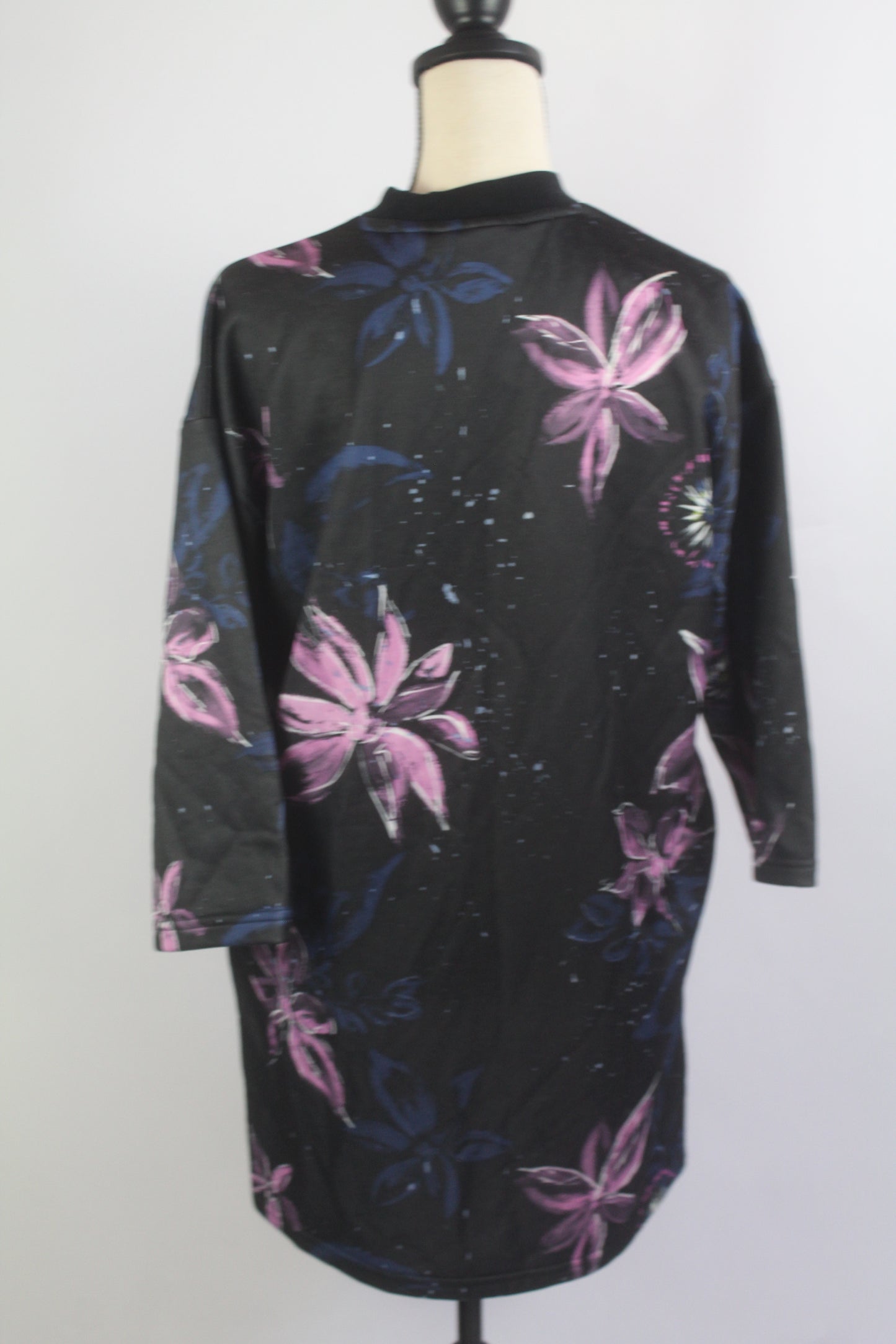 Women's Puma Dress Galaxy Themed Size Small