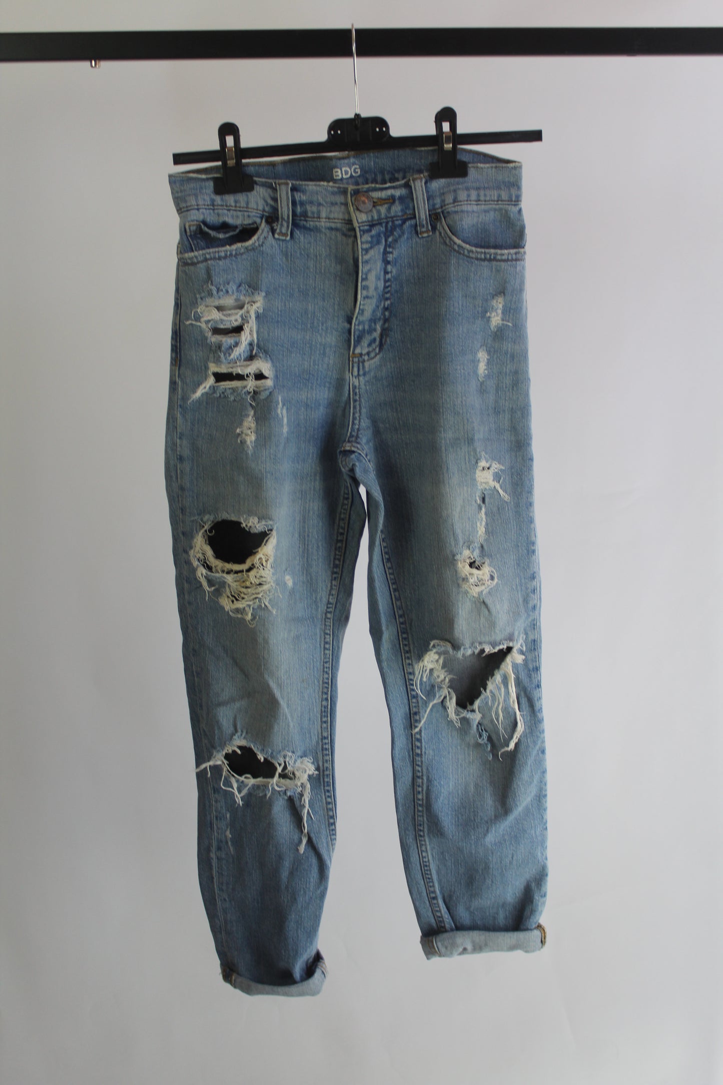 BDG Women's Light Wash Distressed Denim Super Skinny Size 6