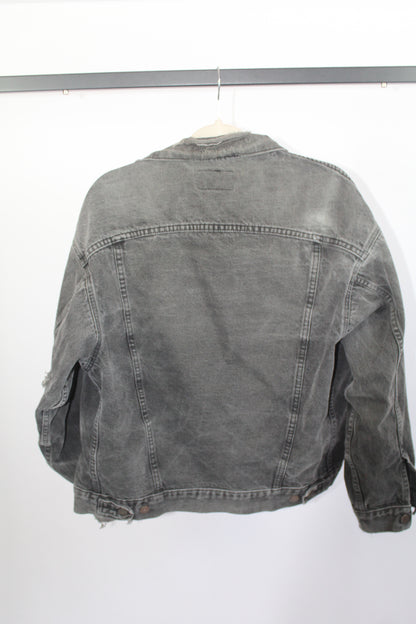 Women's Vintage Levi's Dark Grey Distressed Denim Jacket Size Medium