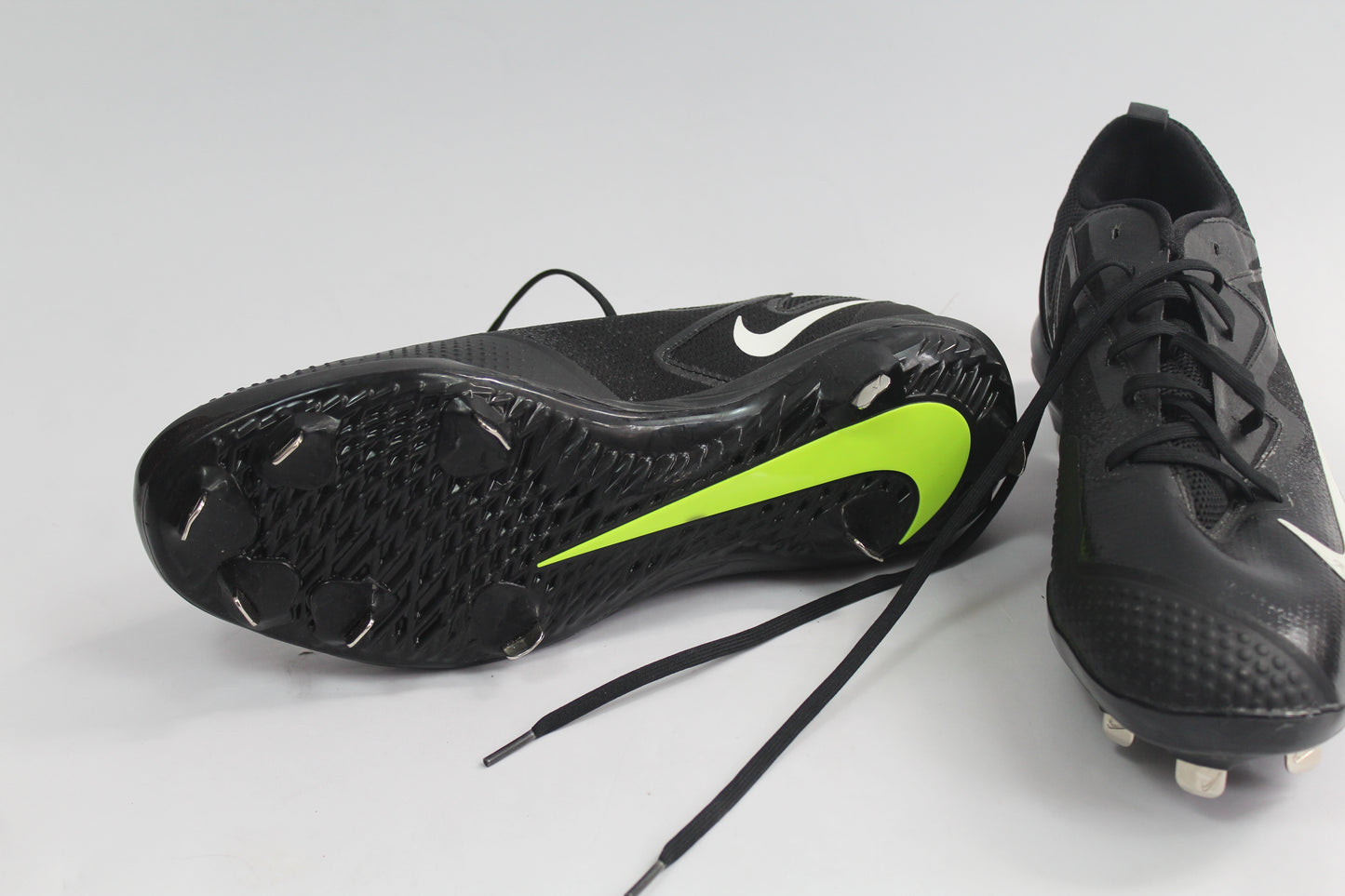 Men's Nike Soccer Cleats Size