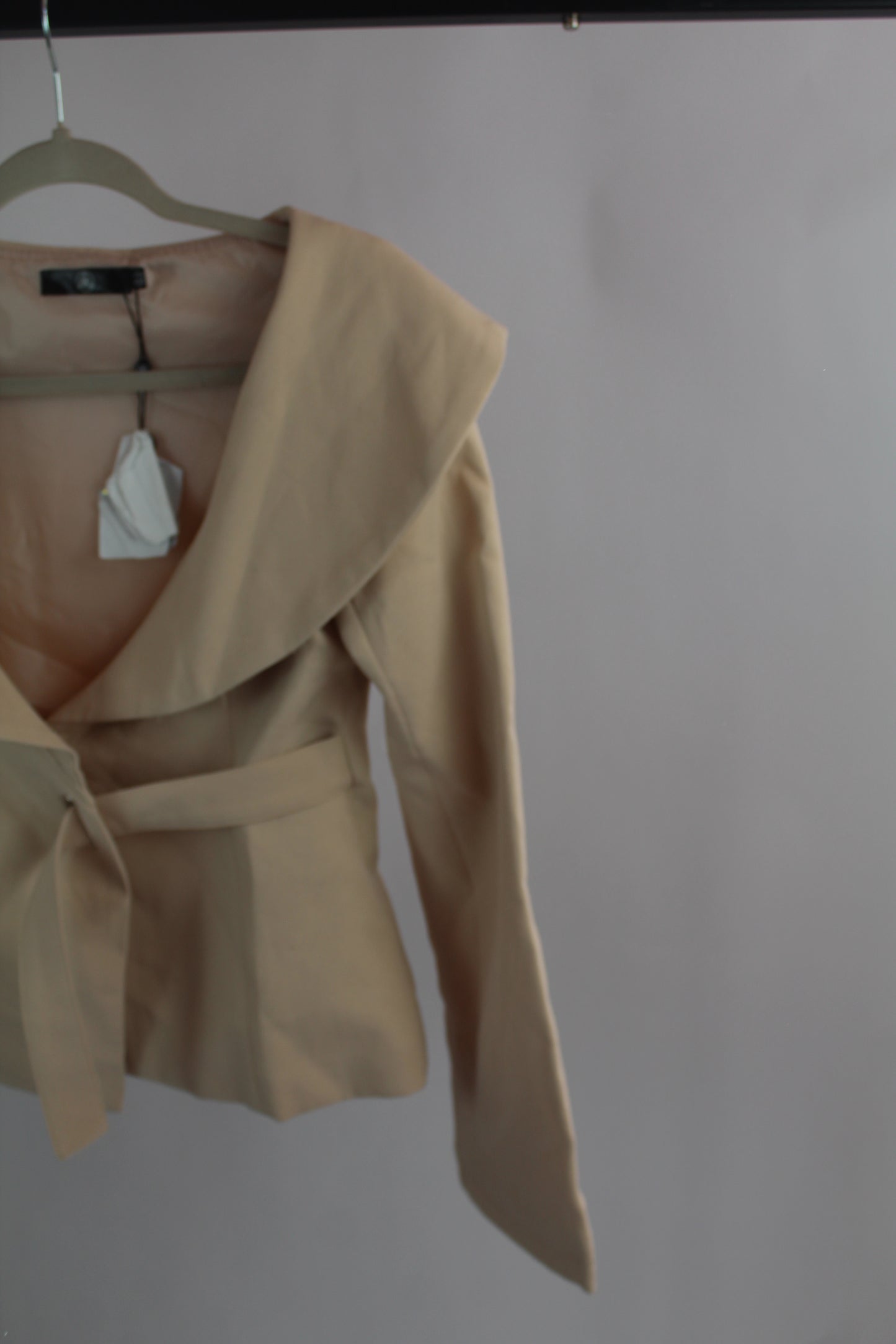 Women's Missguided Tan Blazer Size 0 - NWT