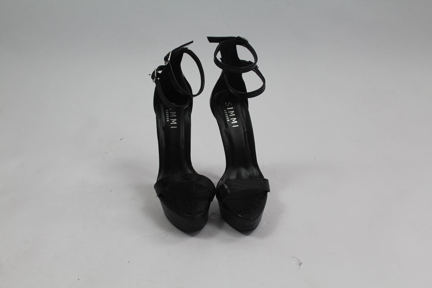 Women's Black Simmi London Heels Size 4 US 8.5