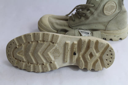 Unisex Palladium Earth Collection Light Green Combat Outdoor Boot U.S. Size W 7.5, M 6