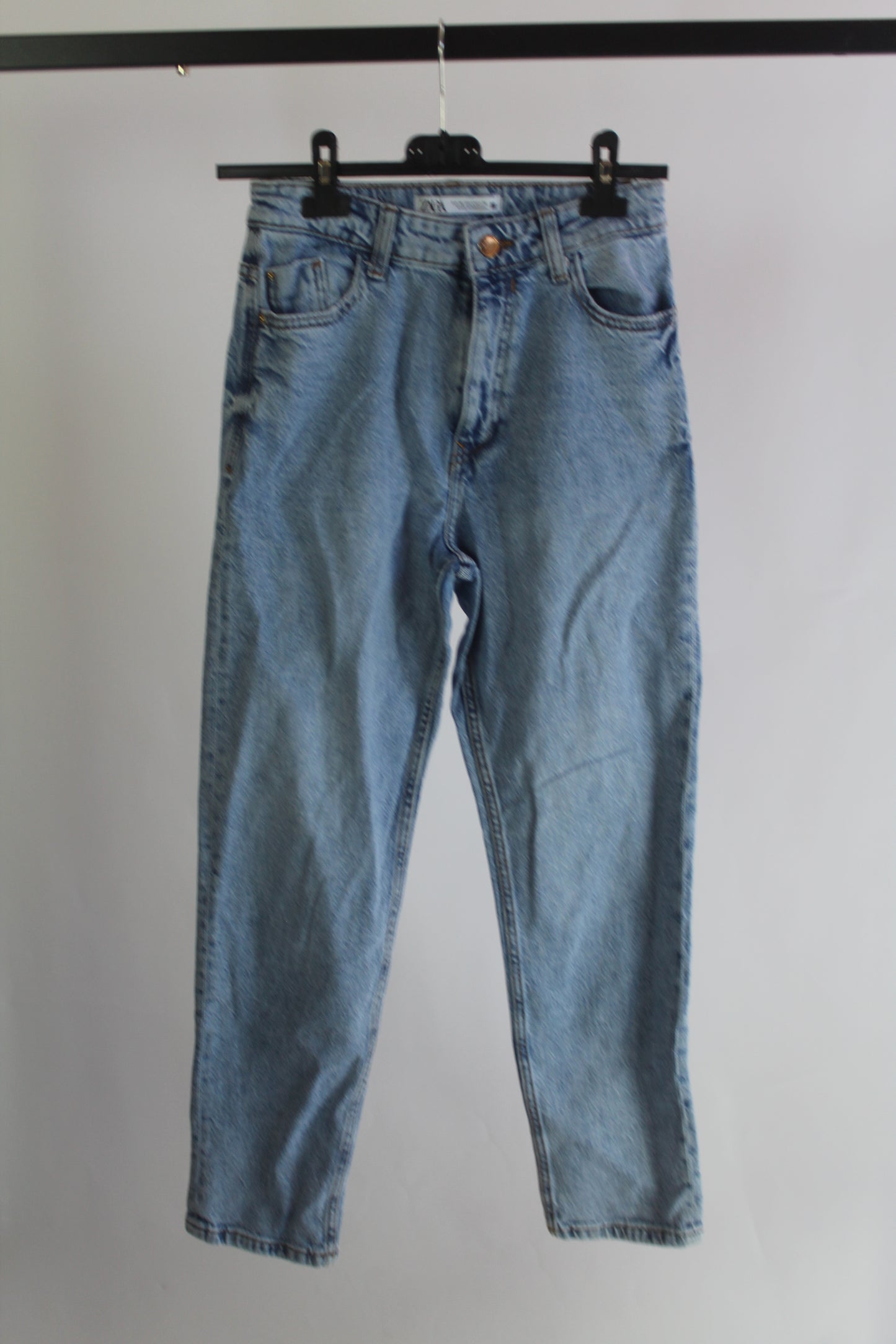 Zara Women's Light Wash Denim Size 4