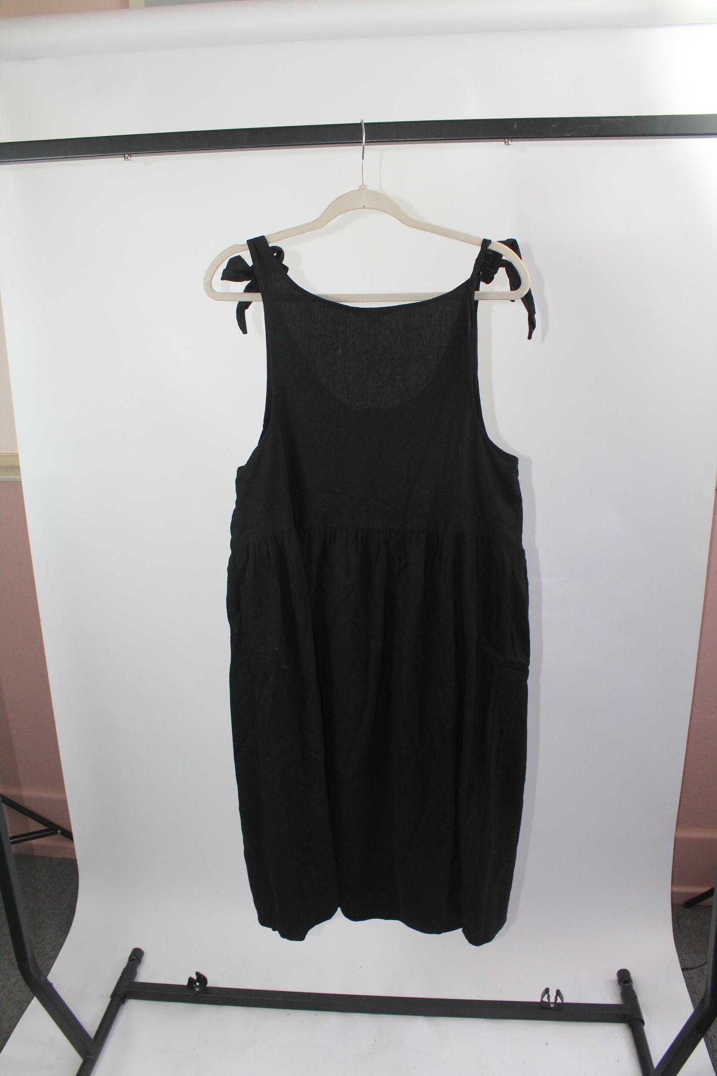 Women's Black Urban Renewal Dress Size Medium