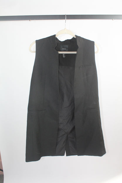 Women's Black F21 Sleeveless Blazer Size Medium