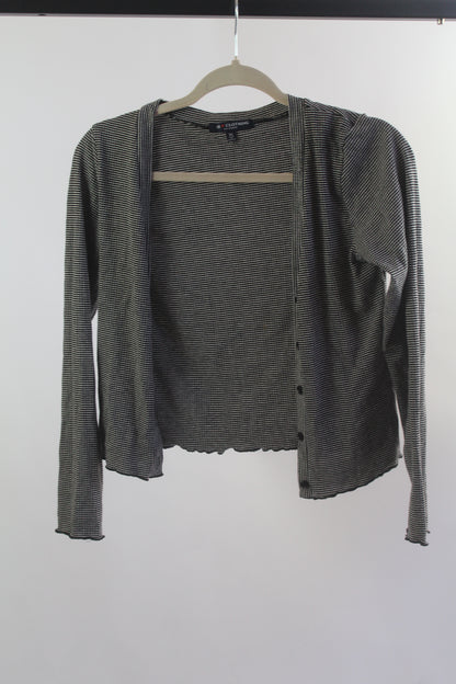 One Clothing Women's Striped Cropped Sweater Size Medium