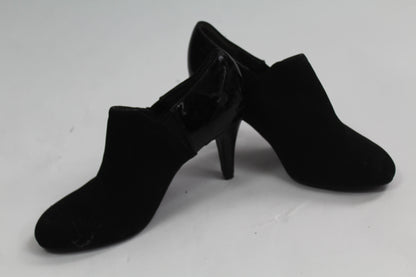 Women's PENDING SIZE