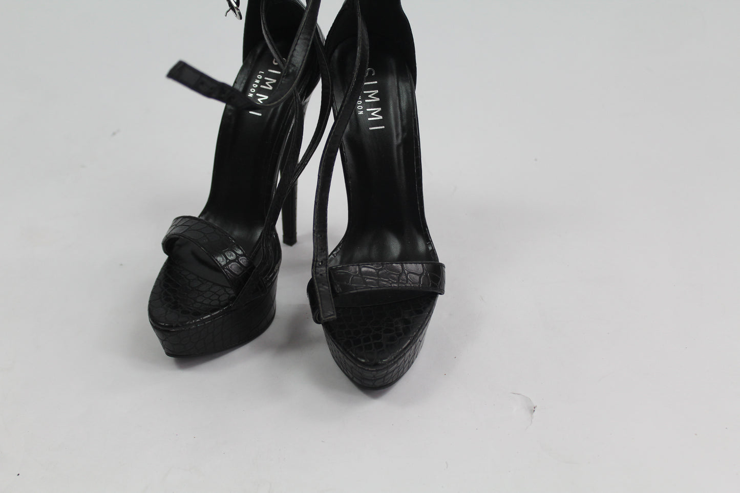 Women's Black Simmi London Heels Size 4 US 8.5
