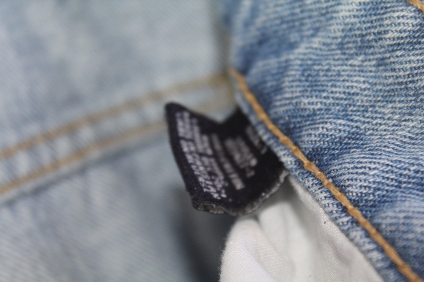 Vanilla Star Women's Light Wash Ripped Denim Jeans Size 7