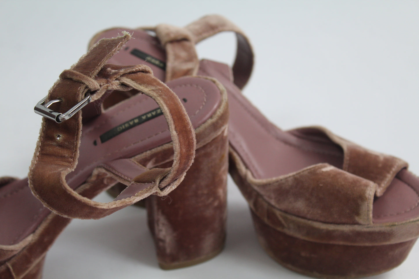 Women's Zara Velvet Chunk Heels Size ?