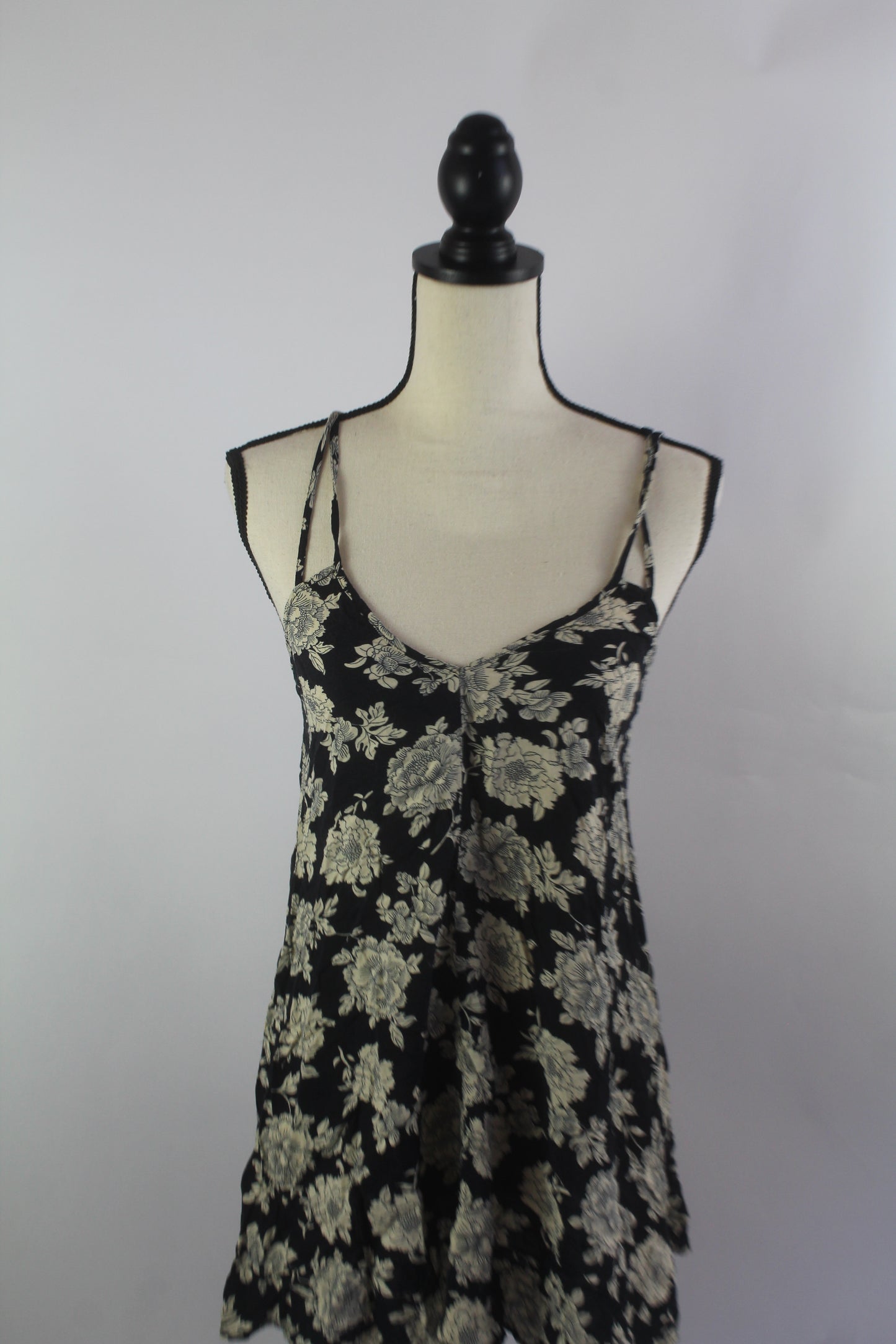 Brandy Melville Women's Floral Mini Dress Size One Size