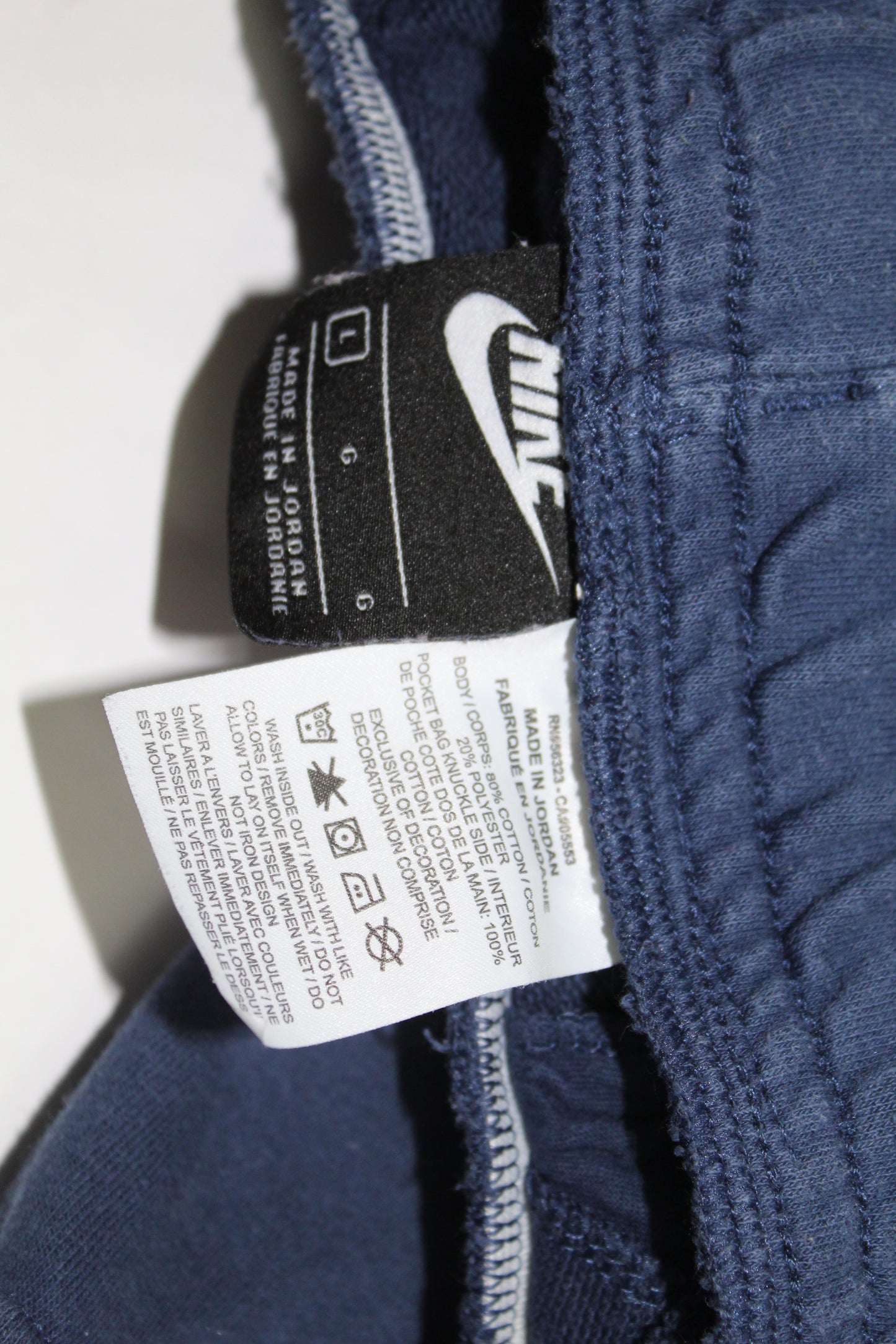 Boy's Nike Navy Blue Joggers – Size Large (G)